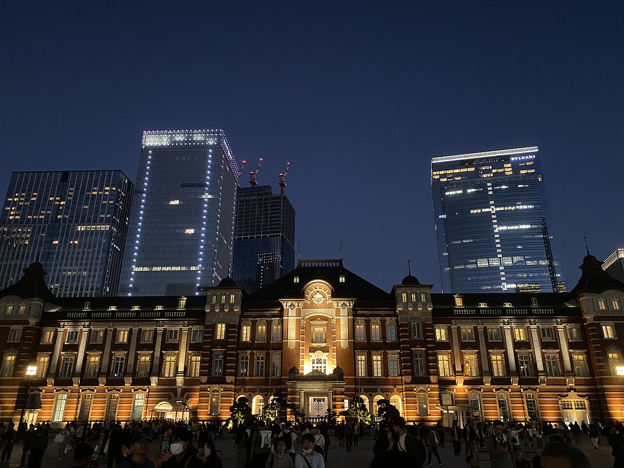 Tokyo station at night